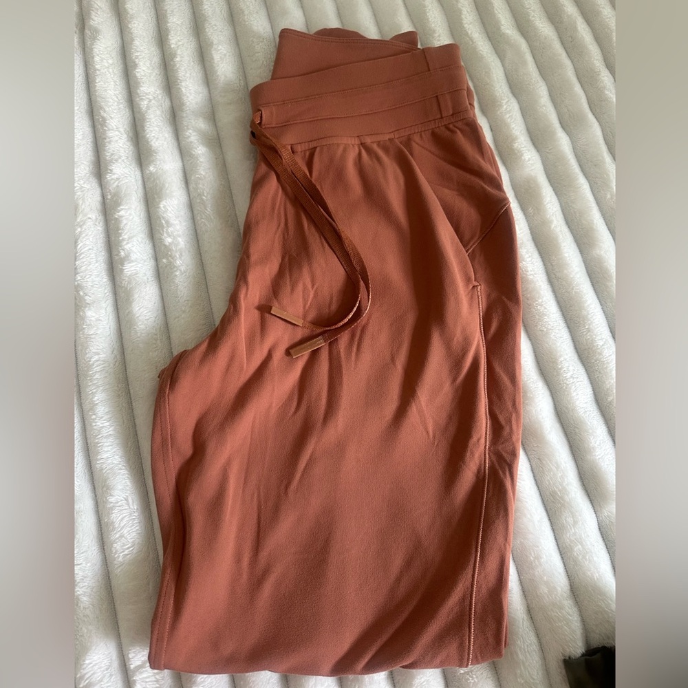 Ready to rulu jogger burnt orange  -6 no tag inside